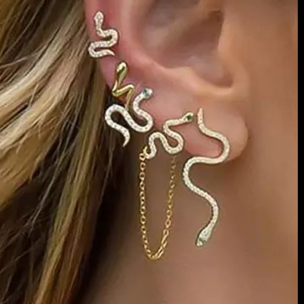 Two sets asymmetrical earings beautiful. New